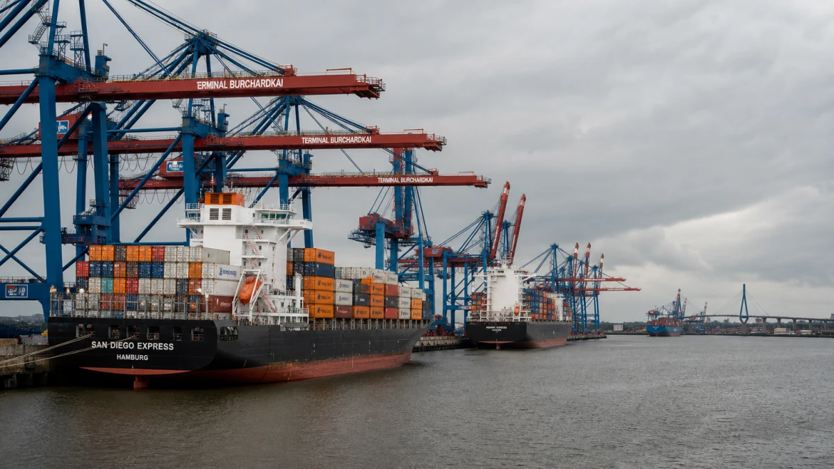 Exporte stürzen um 2,1 Prozent ab – Industrie steht fast still