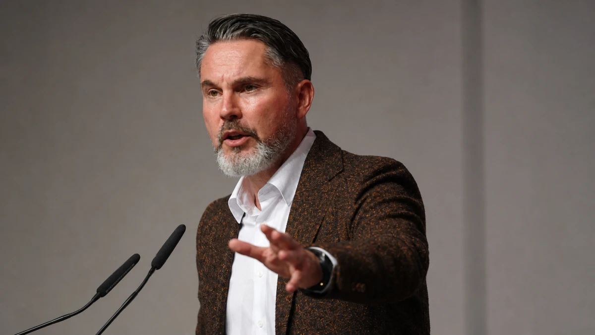 BSW-Chef De Masi: „AfD-Führung ist eine US-Marionette“